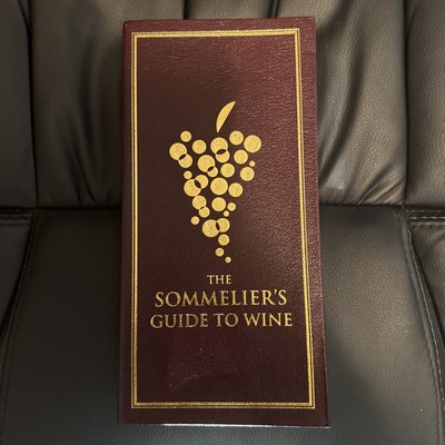 The Sommelier's Guide to Wine - Leather Bound By Brian H. Smith - VERY GOOD-image