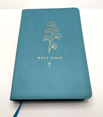 Tyndale Holy Bible New Living Translation Red Letter 2015 Leather Like Blue-image