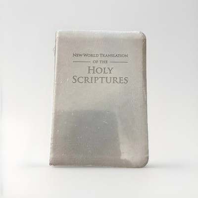 New World Translation of the Holy Scriptures by Inc. Staff Watchtower Bible (B4)-image