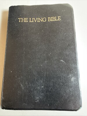 The Living Bible Red Letter Edition Paraphrased Black Tyndale 1971 Vintage Bible-image