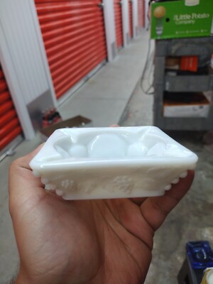 Westmoreland Milk Glass Opaque White Beaded Paneled Grape 4