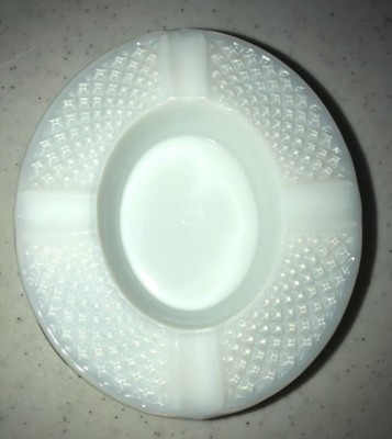 Vintage Westmoreland Milk Glass Hobnail Ashtray-image