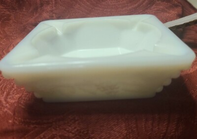 Vintage Westmoreland White Glass Ashtray-image