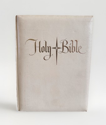 1966 Holy Bible Catholic Edition White w/ Confraternity Text Gold Gilded 11x8