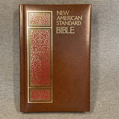 New American Standard Bible Nelson Words of Christ In Red 1977 USA Lockman-image