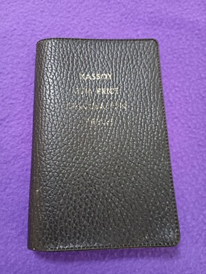 I. Kassoy Inc. Pocket Manual of Diamond Cuts, Carats & Pricing. Copyright 1970.-image