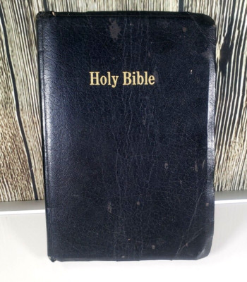 A Readers Guide to the Holy Bible 1972 Nelson Red Letter Concordance Maps VTG-image