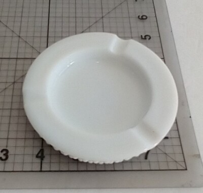White Milk Glass Hobnail Ashtray Round 4-3/4