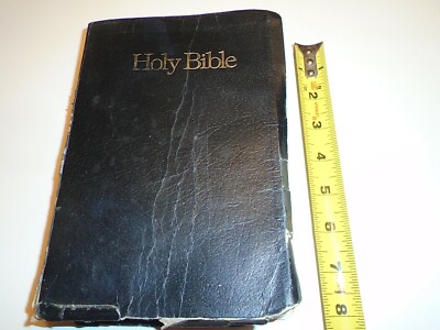Holy Bible King James Version Giant Print Red Letter Concordance 1976 NELSON -image