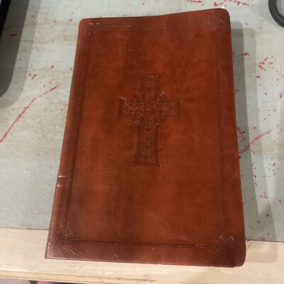 The Holy Bible : ESV Compact Thinline Edition Leather by Crossway 7x4x1”-image