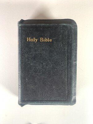 Vintage KJV Holy Bible Thomas Nelson 1481 Leather Red Text-image