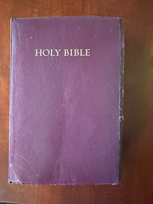 VTG Holy Bible NKJV Giant Print Center Column Reference Edition Nelson 991BG-image