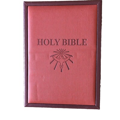 Contained in Wood & Leather Box The HOLY BIBLE Dove of Peace KJV 2017 VG Cond-image