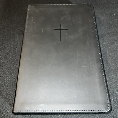 Tyndale Holy Bible NLT Red Letter 2015 Gift Bible  Black “Leather Like” Like New-image