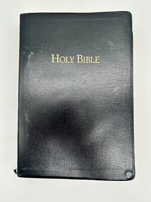 Holy Bible Giant  Print Reference Edition Broadman & Holman 1996!-image