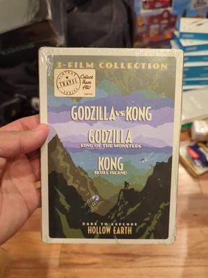 Godzilla / Kong 3 Film Collection Vintage Travel Series (DVD + Postcard)-image