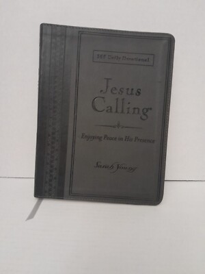 Jesus Calling: 365 Daily Devotional, by Sarah Young, Thomas Nelson 2011-image