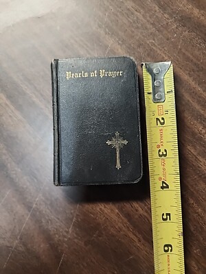 Pearls of Prayer  POCKET MANUAL Prayers For Children 1942, Leather. Rare-image