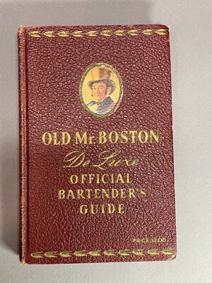 Vintage Old Mr. Boston De Luxe Official Bartenders Guide 1940 4th Printing HC-image