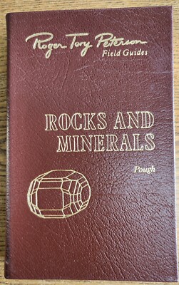 EASTON PRESS ROGER TORY PETERSON FIELD GUIDES - ROCKS AND MINERALS - FINE-image