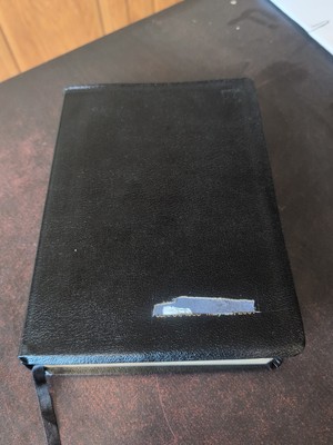 Concordia Self-Study Bible NIV New International Version Genuine Leather Damage-image