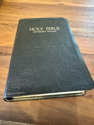 Vintage Holy Bible Leather Reference Edition 1972 Readers Guide King James EUC-image