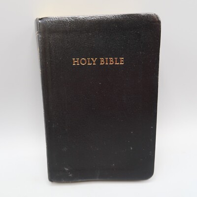 Holy Bible NKJV Words Of Christ In red References Concordance 1982 Black leather-image