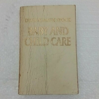 1963 Baby And Child Care Dr. Benjamin Spock Johnson & Johnson Giant Cardinal Ed-image