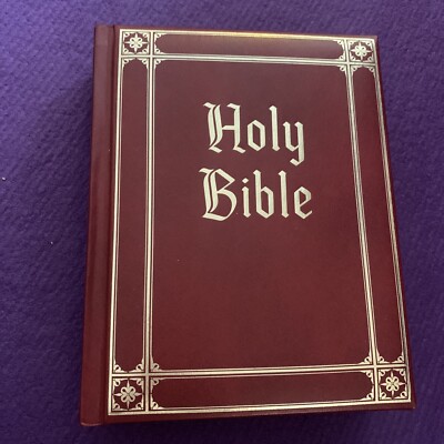 Vintage HOLY BIBLE Guiding Light Edition Good Council Publish. 1960 Color Plates-image