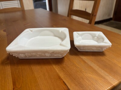 2 Vintage Ashtrays WESTMORELAND Milk Glass Heavy Square Raised Grapes & Vines -image