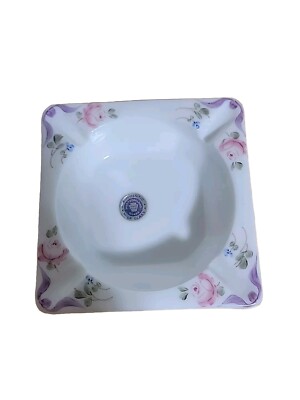 Vintage Westmoreland Floral Pattern Milk Glass Ash Tray Grape Design on Side-image