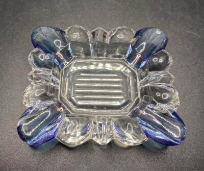 Vintage Westmoreland Blue Small Ashtray Or Ring Dishes Rare Beauty 1950s Retro-image