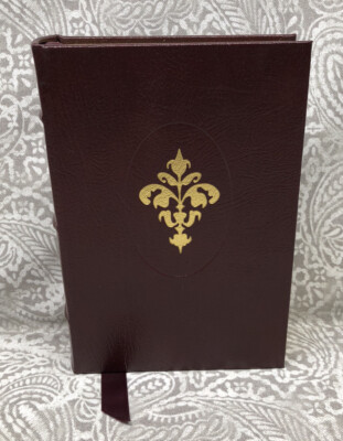 Textbook of Pistols & Revolvers by Hatcher NRA Firearms Classics Book Leather-image