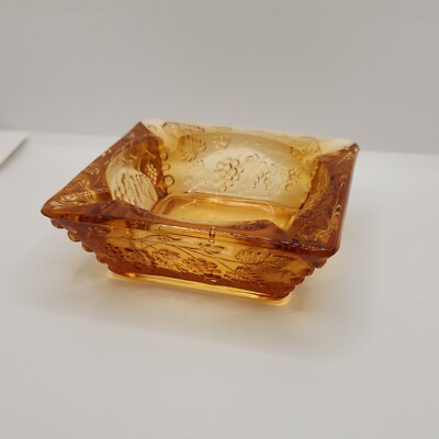 Vintage MCM Westmoreland Heavy Peach Glass Ashtray 4 Slots Panel Grape Square-image
