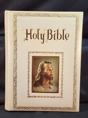 Holy Bible 1971 Regency King James Version Red Letter Edition Vintage Gold Edges-image