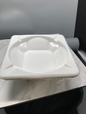 WESTMORELAND MILK GLASS DIAMOND POINT PATTERN ASHTRAY - VINTAGE-image