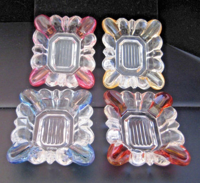 4 Westmoreland  Vintage Ashtrays stackable 4 flash colors-image