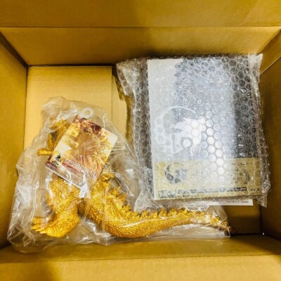 Godzilla Minus One -1.0 Deluxe Edition Blu-ray Godzilla (2023) Gold ver. Set-image