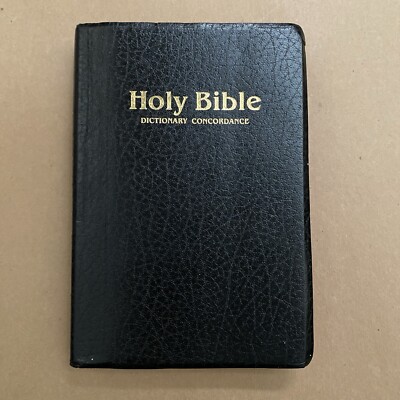 Holy Bible KJV Dictionary Concordance Red Letter 1977 Thomas Nelson-image