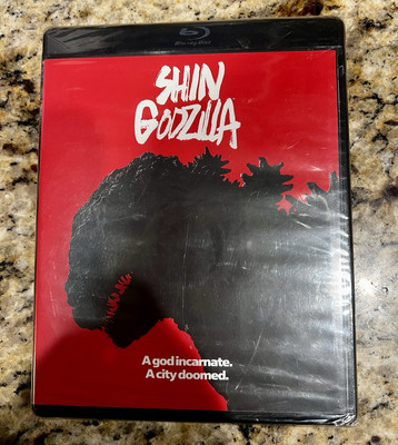 Shin Godzilla 2016 Blu-ray NO Slipcover. Bluray + DVD Combo Tojo. OOP Black Case-image