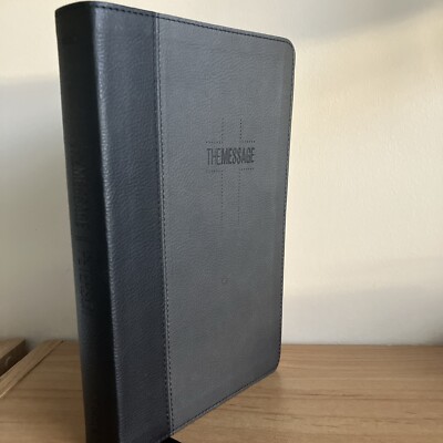 The Message: The Bible In Contemporary Language Eugene Peterson Faux Leather-image