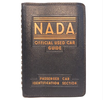 1951 N.A.D.A. OFFICIAL USED CAR GUIDE VOL. 18 NO. 1 LEATHER COVERS SPIRAL BOUND-image