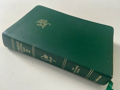The Women's Devotional Bible 2 (1995, Bonded Green Leather) with Added Tabs-image