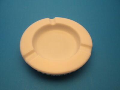 Vintage WESTMORELAND Milk Glass Round Ashtray Hobnail Pattern **Free Shipping**-image
