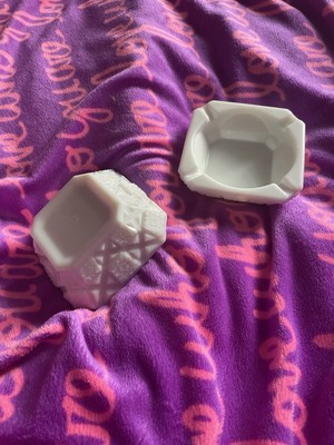 2 Westmoreland Milk Glass Square Vintage Ashtray 4