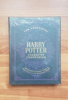 Easton Press THE UNOFFICIAL HARRY POTTER CHARACTER COMPENDIUM Leather SEALED-image