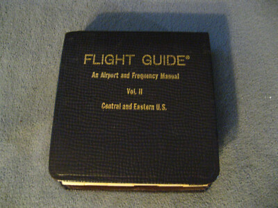Flight Guide Monty Navarre 1974 Pilot Manual - Airport Map Ctrl East USA Vol II-image