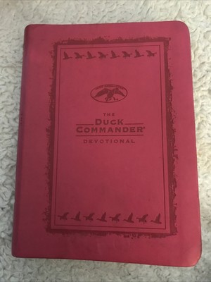 THE DUCK COMMANDER DEVOTIONAL 2013 PINK LEATHER-image