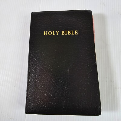Holy Bible by Tyndale with Tabs (2007, Imitation Leather, Gift & Award)-image