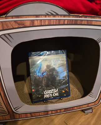 Godzilla Minus One (Blu-ray, 2024) Award Winner Visual Effects, Newly Released-image